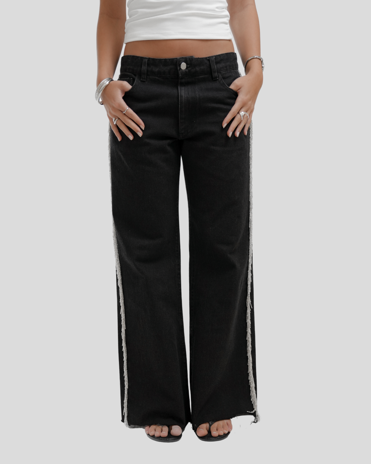 [PRÉ VENDA] Calça Jeans Com Franjas Bordadas