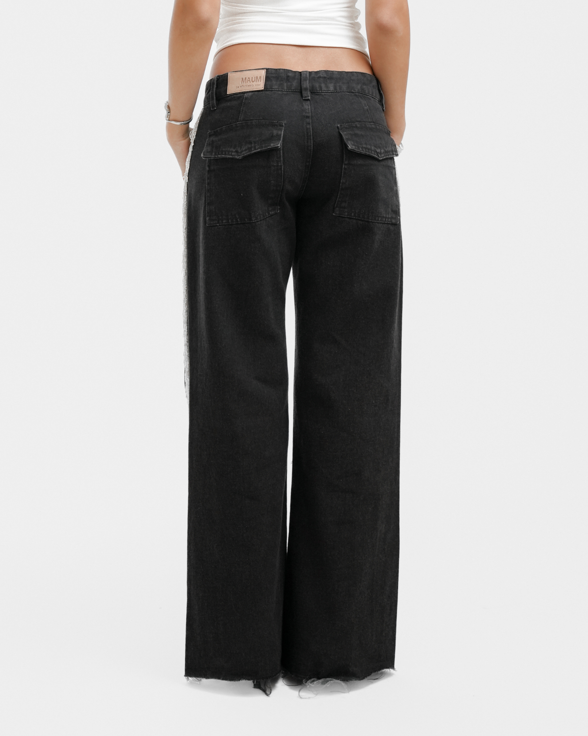 [PRÉ VENDA] Calça Jeans Com Franjas Bordadas